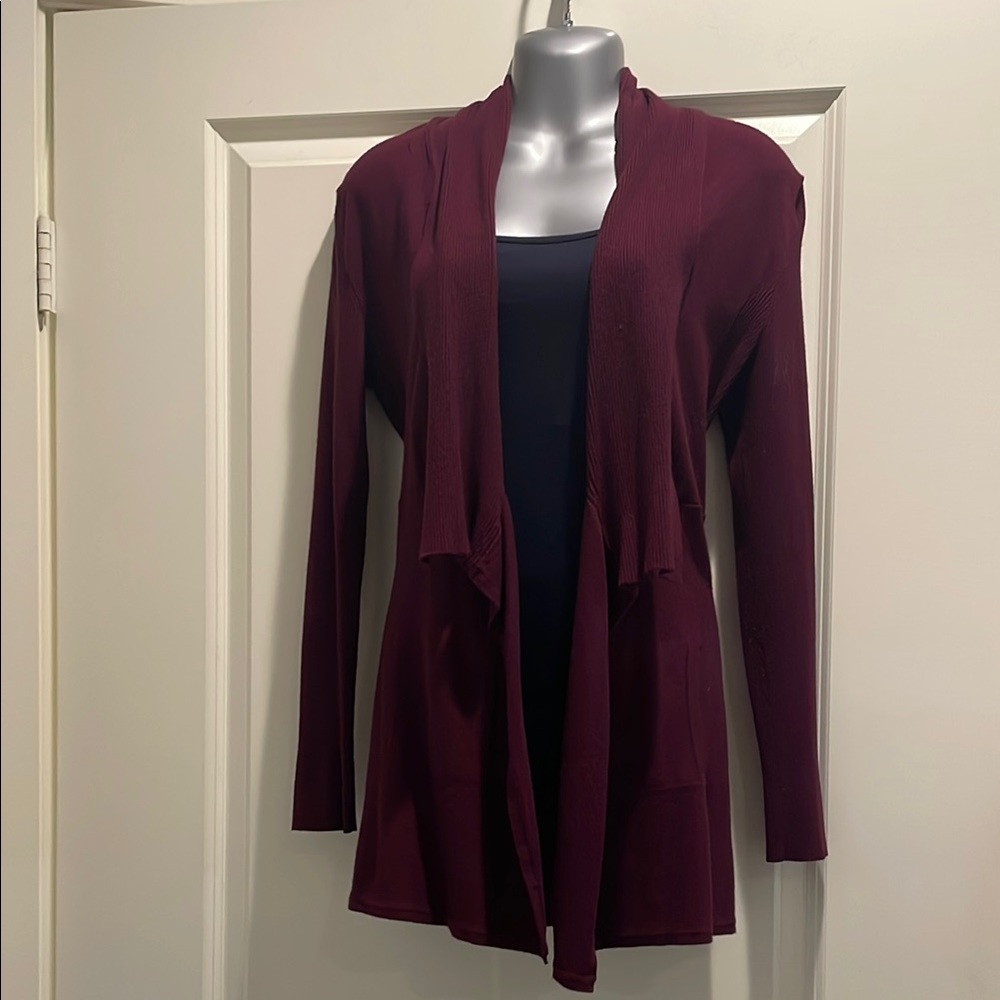 White House black market Women's Burgundy Open Front Cardigan.